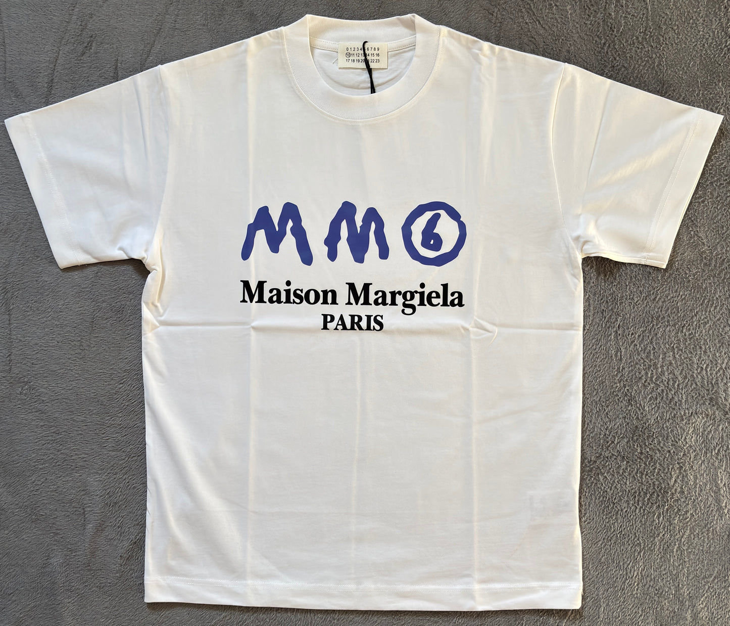 ,,MM6" Tениска